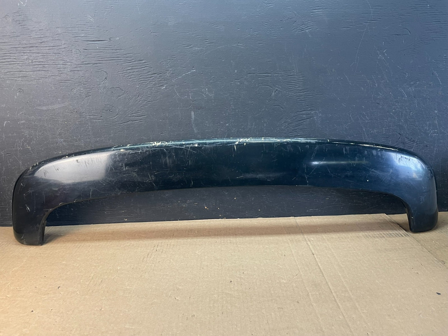 2001 to 2007 Toyota Highlander Upper Rear Upper Wing Spoiler AD0227 DG0