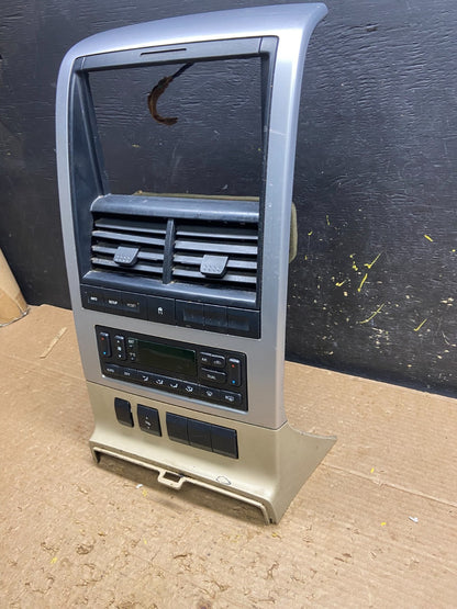 2006 - 2010 Ford Explorer Radio Heater Climate A/C Control Bezel  Trim w3242 DG2