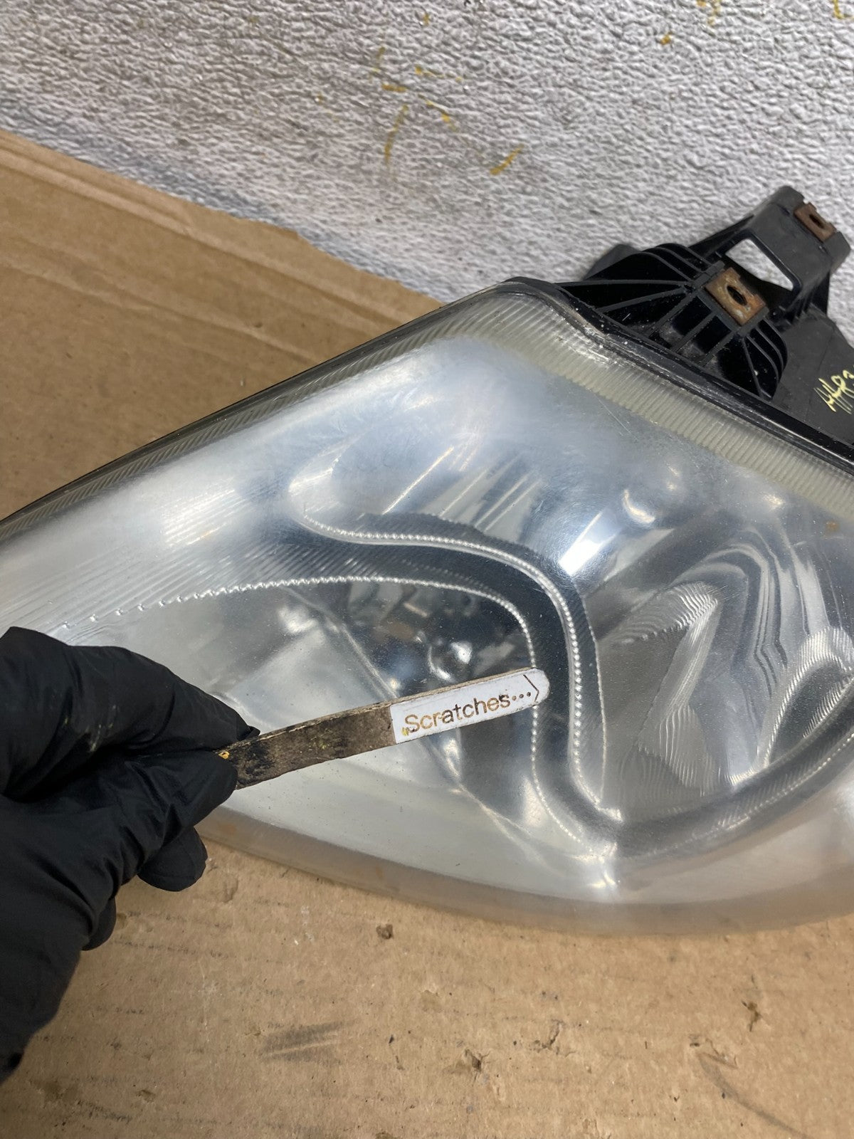 2001 to 2007 Dodge Caravan Left+Right Set Side Halogen Headlights AH8389 DG2