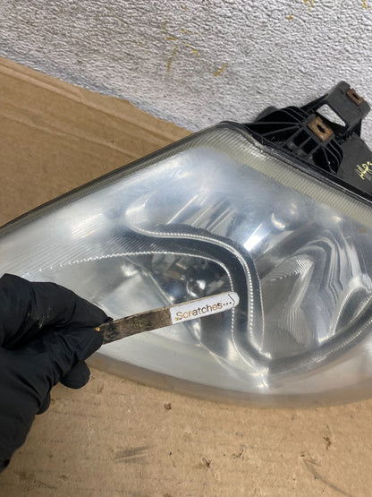 2001 to 2007 Dodge Caravan Left+Right Set Side Halogen Headlights AH8389 DG2