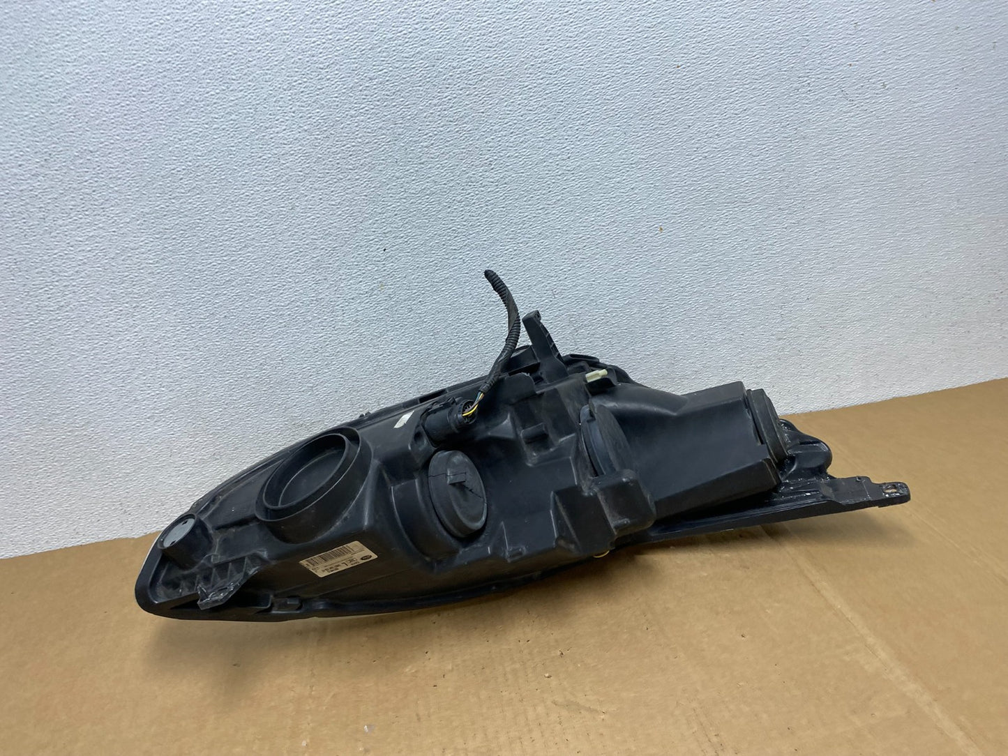 2013 to 2016 Ford C-MAX Left Driver LH Side Headlight AC8416 DW6