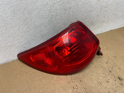 2009 2010 2011 2012 Chevrolet Traverse Left Driver LH Tail Light AG2435 LK2