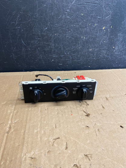 1998 to 2011 Ford Crown Victoria Marquis A/C Heater Climate Control AD2191 DG0