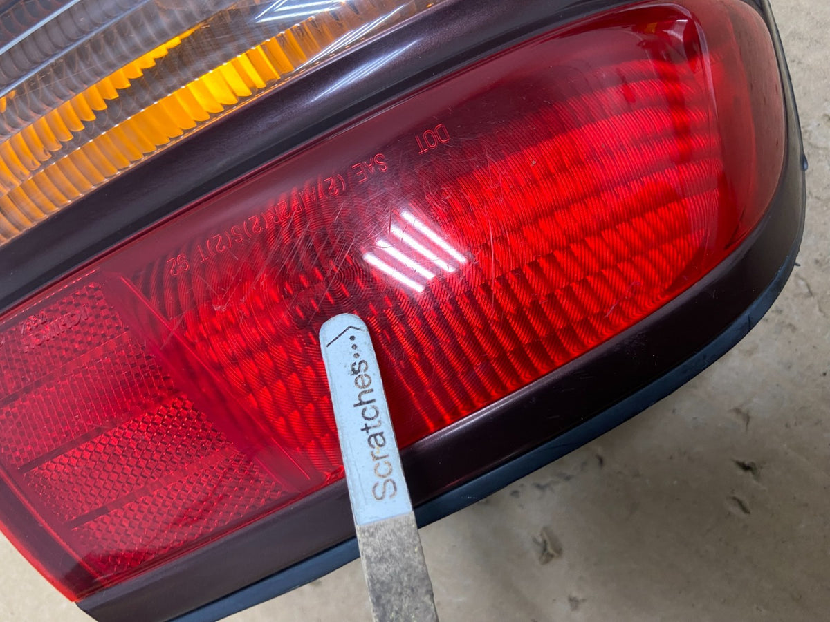 1996 - 1997 Infiniti i30 Left Driver Lh Side Tail Light AF8037 DG3