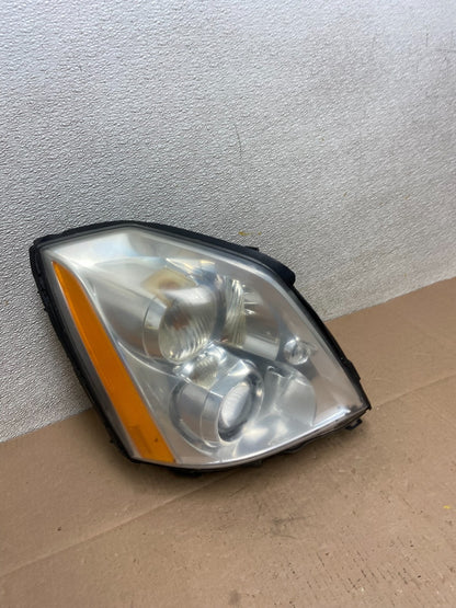 2006 to 2011 Cadillac DTS Right Passenger RH Side Xenon Hid Headlight OEM Y10062