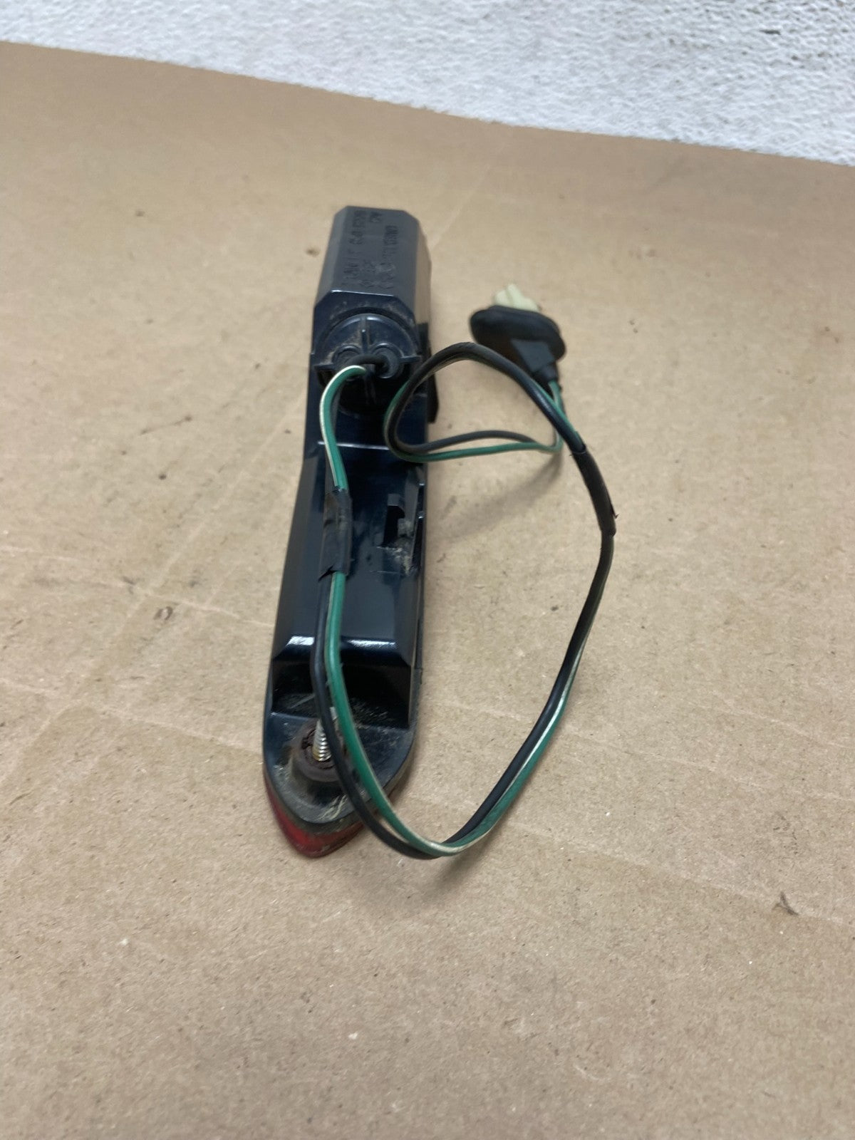 2003 to 2008 Honda Pilot High Mounted 3rd Third Stop Brake Light Lamp AE4887 DG5