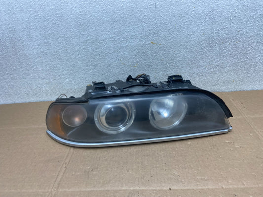 2001-2003 BMW E39 5 Series Headlight Right Passenger Side XENON OEM Y8482 DW0