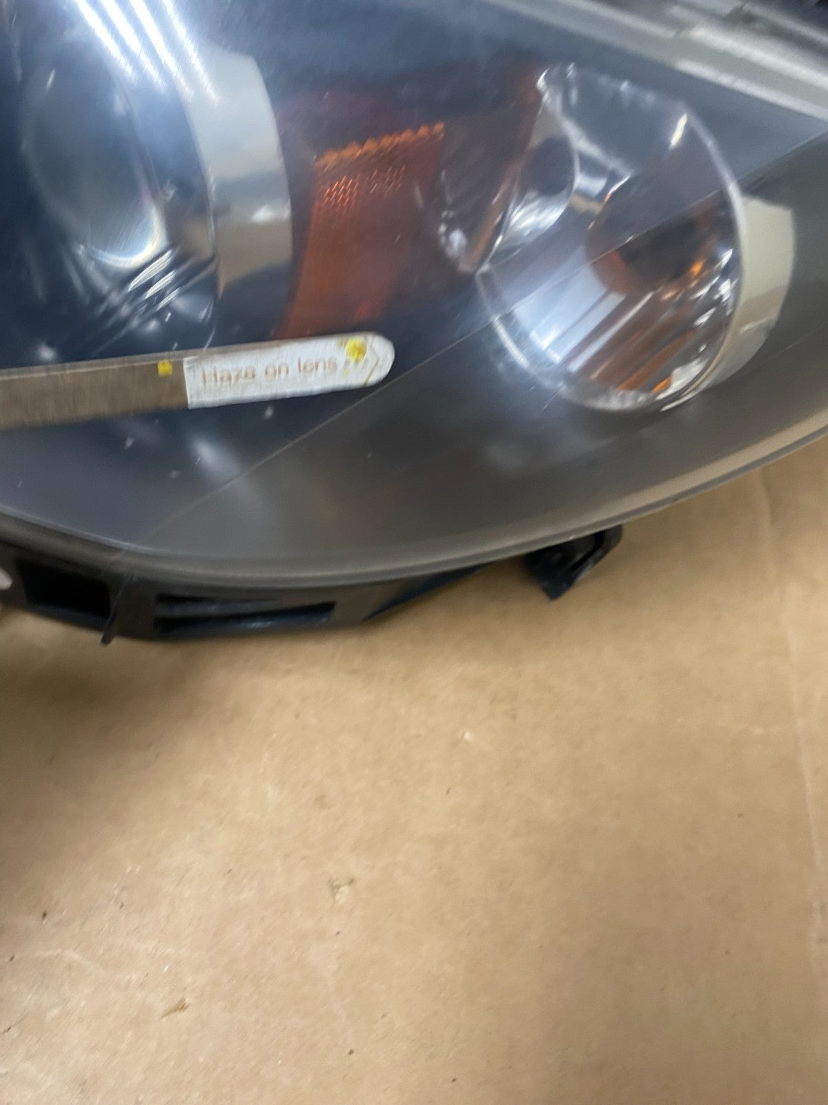 2004 to 2009 Mazda 3 Sedan Left+Right Side Halogen Headlights X5018 DW10