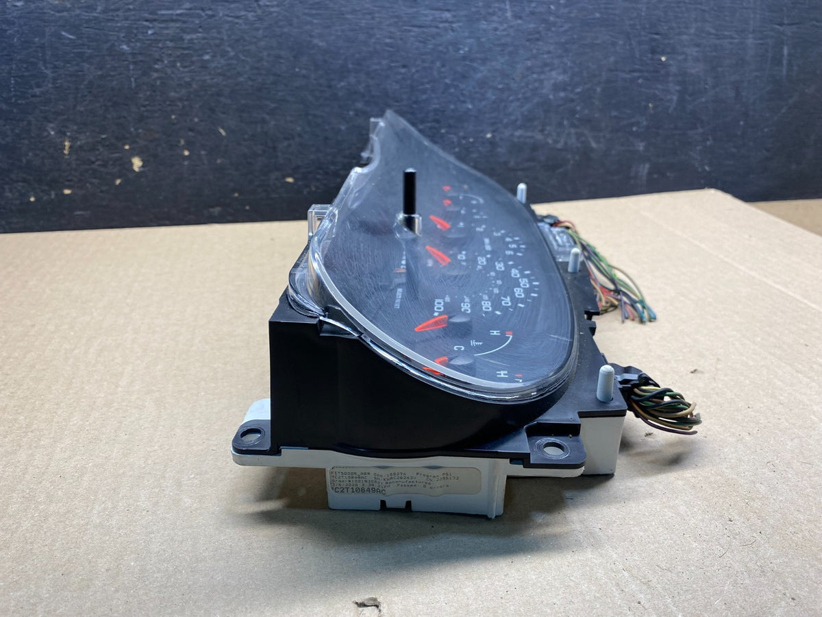2004 to 2008 Ford E150 E250 Gauge Speedometer Cluster ai4928 DG2