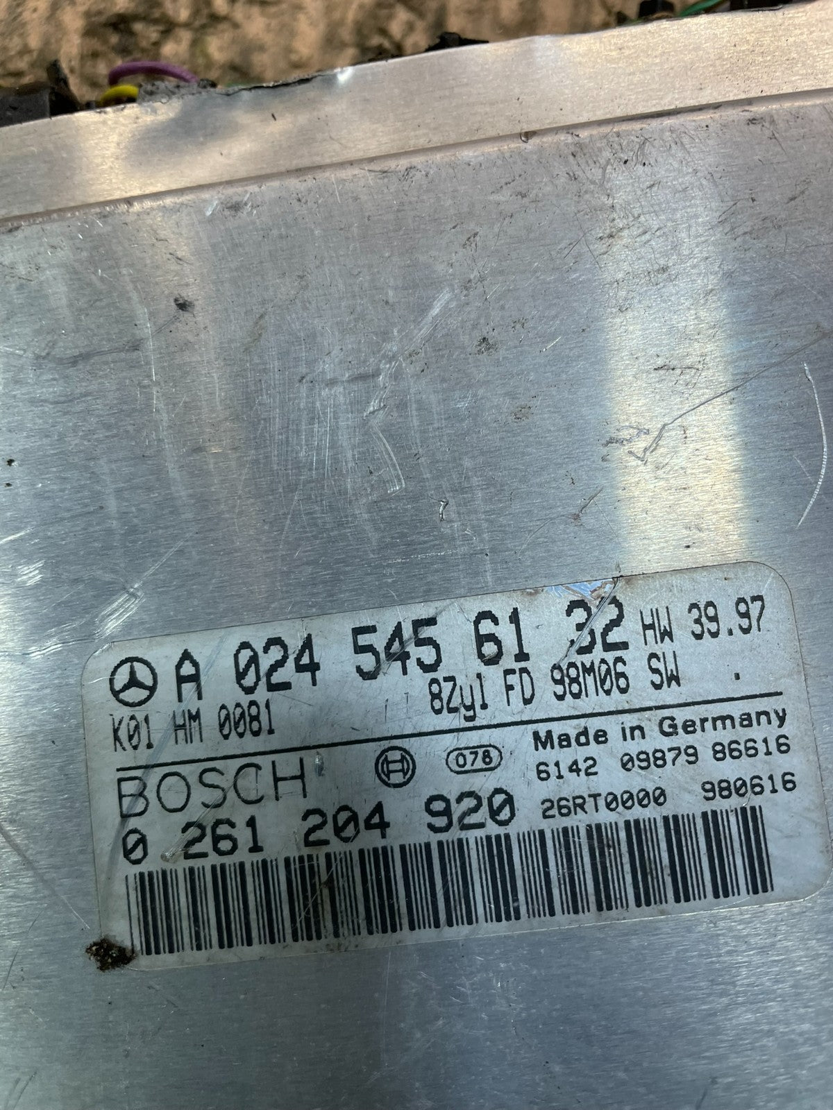 1998 - 2000 Mercedes R129 SL500 S500 ECU ECM Engine Control Module OEM V2280 DG3