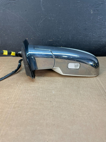 2007 - 2014 Cadillac Escalade Left Driver Door Mirror Turn Signal AE8320 DW3