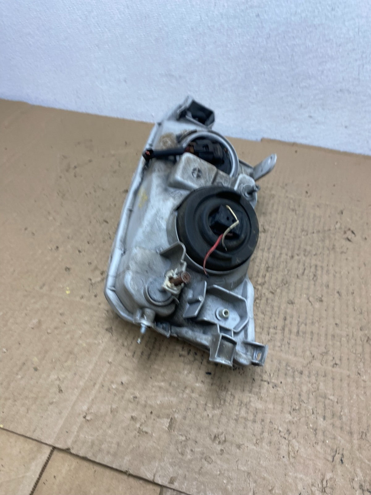 1997-2001 Lexus Es300 Right Passenger RH Headlight Halogen Oem AC4135 DW5