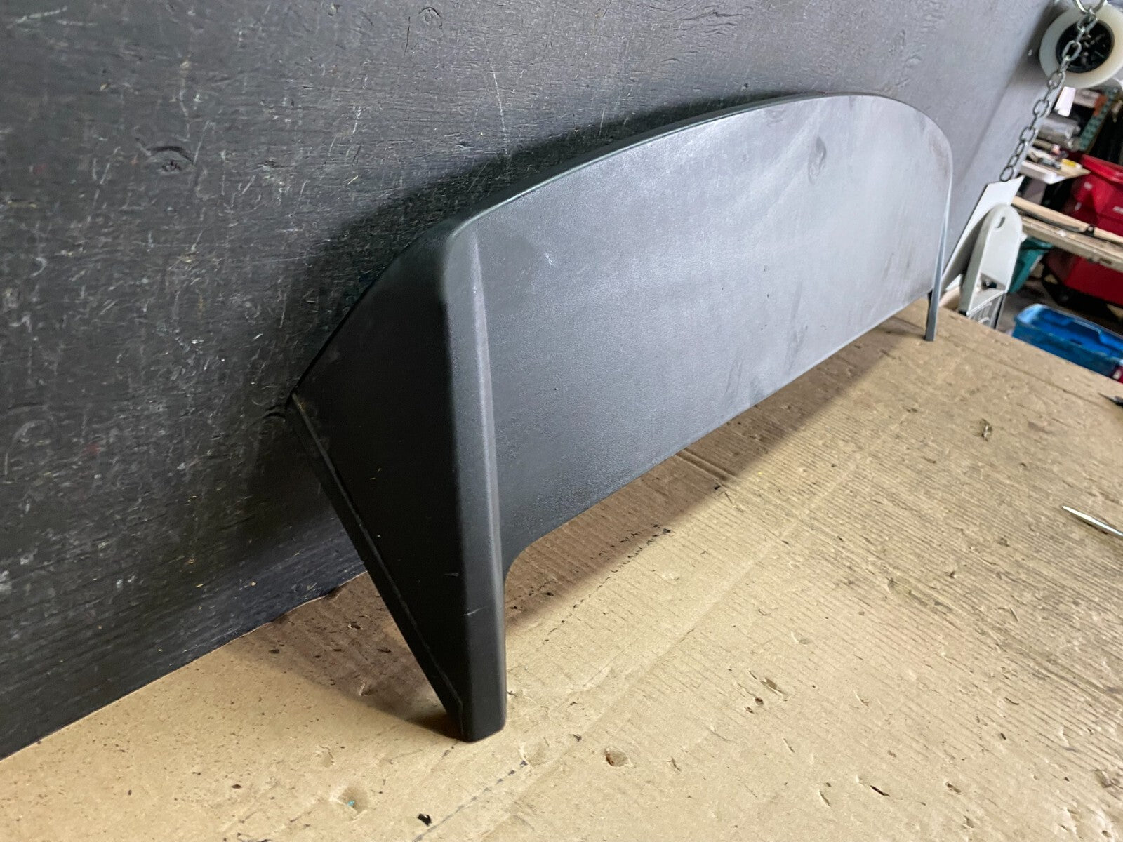 2007 to 2012 Dodge Caliber Rear Trunk Spoiler N0840 PS2