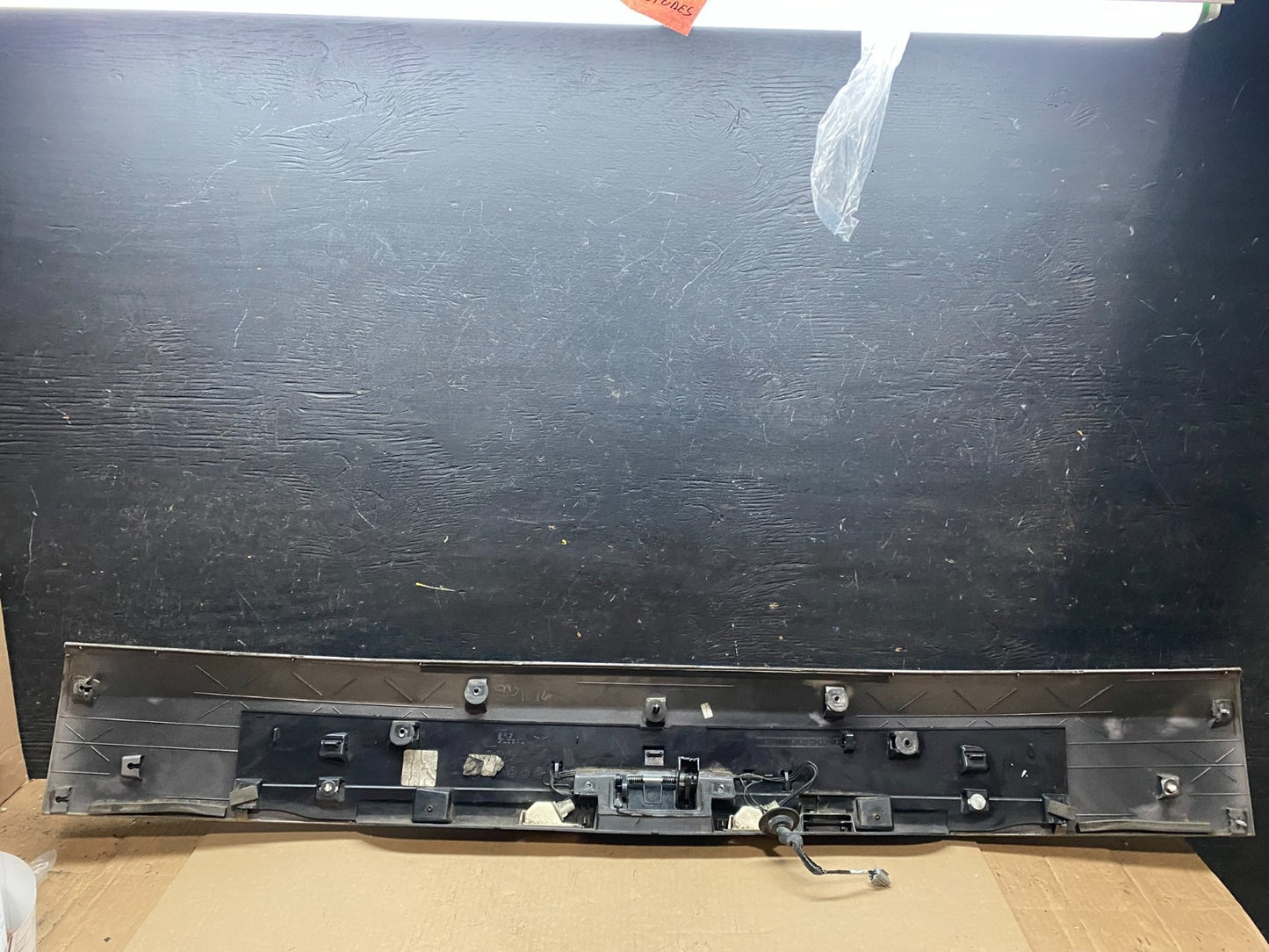 2011-2018 Dodge Grand Caravan Rear Tail Gate Trim Molding Panel OEM u7439 DG9