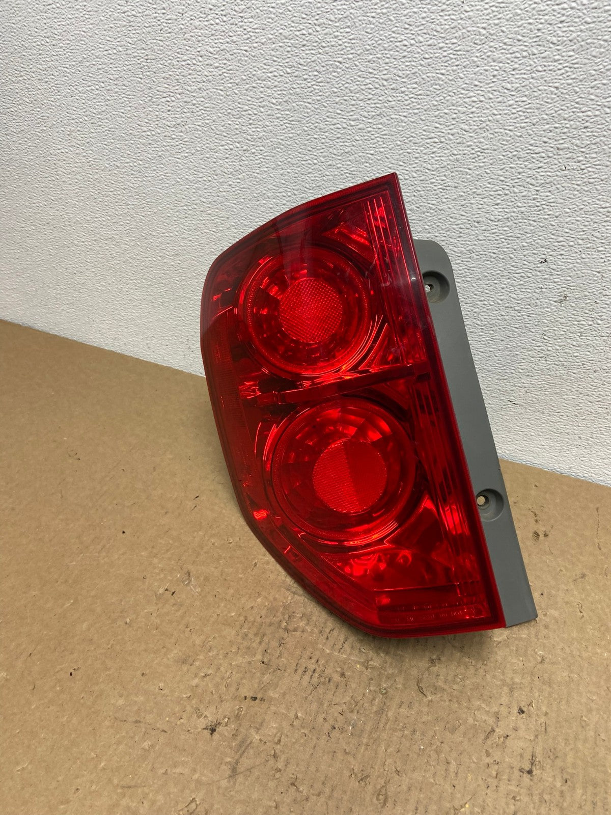 2003 2004 2005 Honda Pilot Left Driver LH Side Tail Light AC1411 LK0