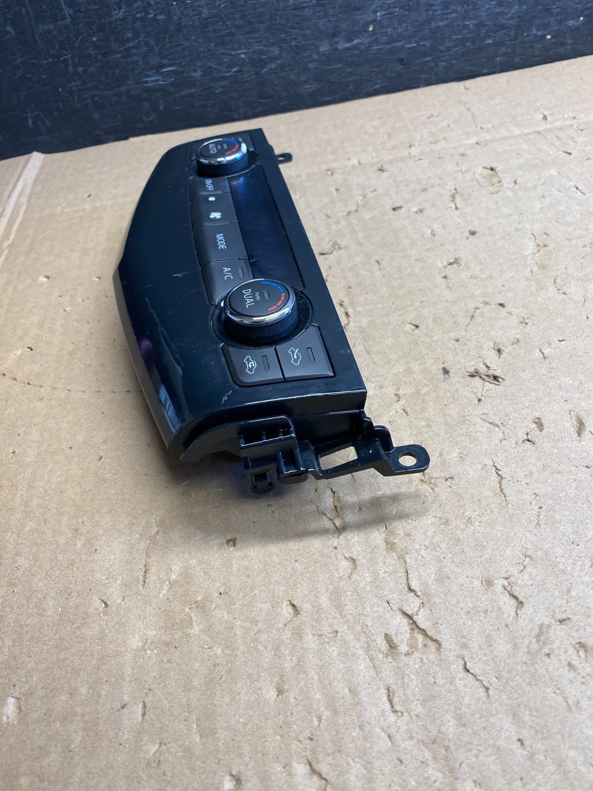 2013 2014 2015 Nissan Altima A/C Temperature Climate Control AI6492 DW2