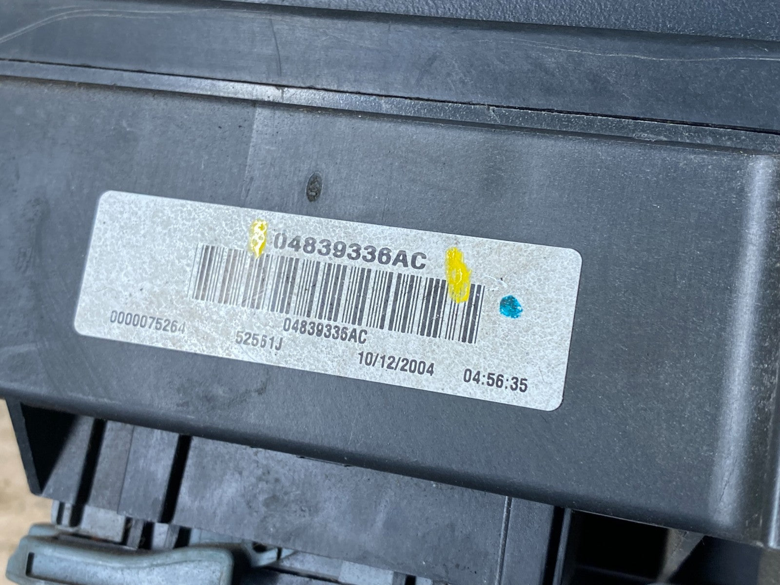 2005 2006 Jeep Grand Cherokee Fuse Box Multi-Function Relay Module Q9307 OE DG6