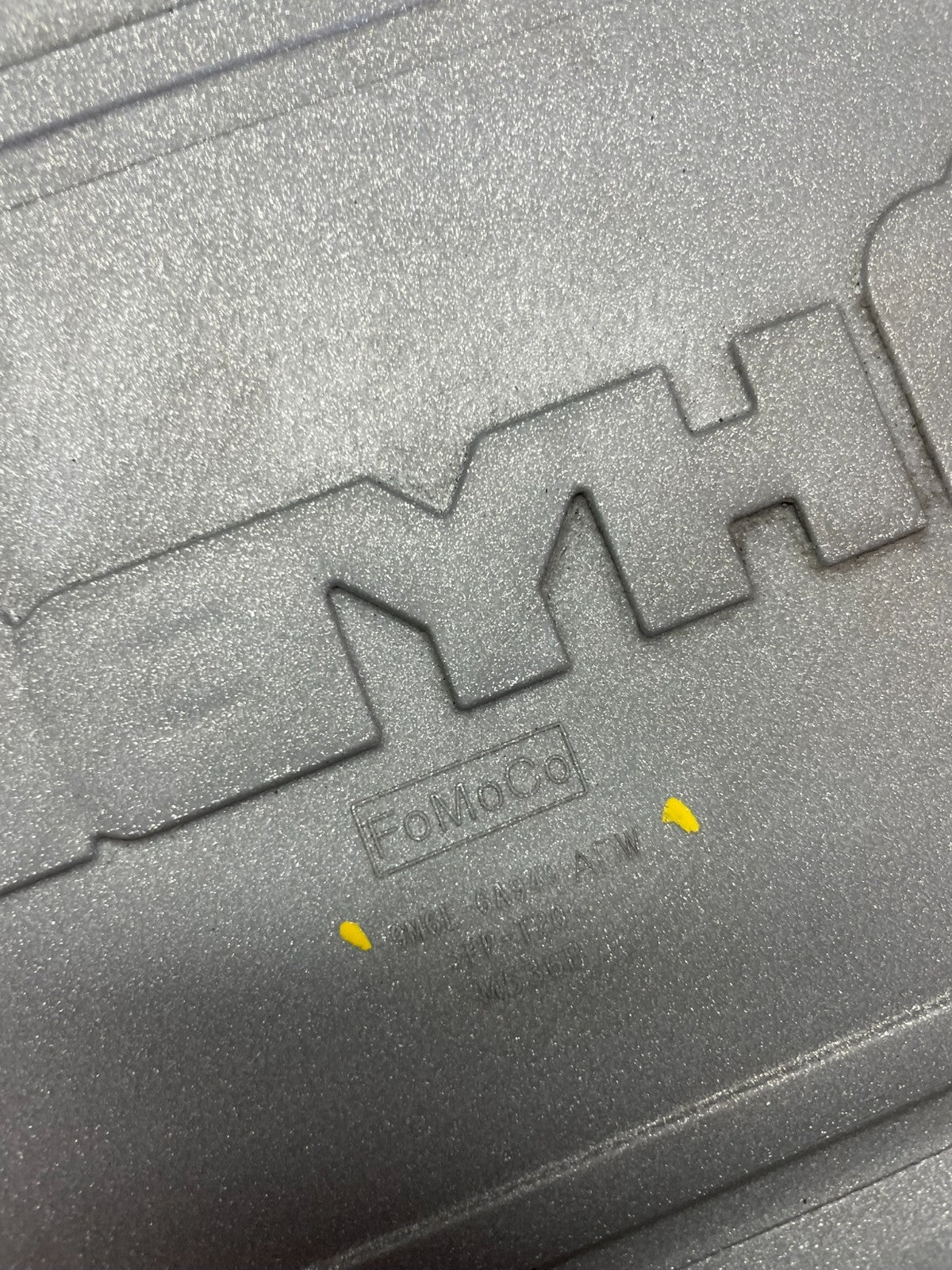 2009 to 2012 Ford Escape Hybrid Engine Cover 9m6e-6a949-adw M2665 DG8