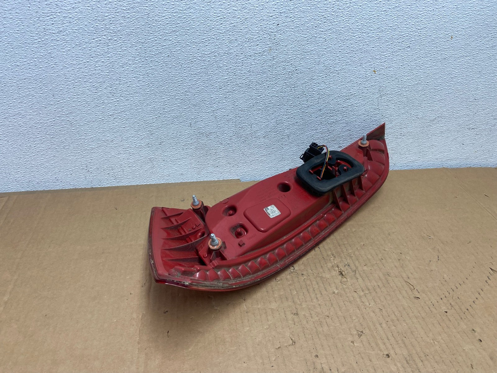2009 to 2012 Audi Q5 Left Driver LH Side Tail light AD0906 LK4
