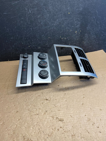 2007 to 2012 Dodge Nitro Dash Climate Temperature Control Radio Bezel AF2702 DG2
