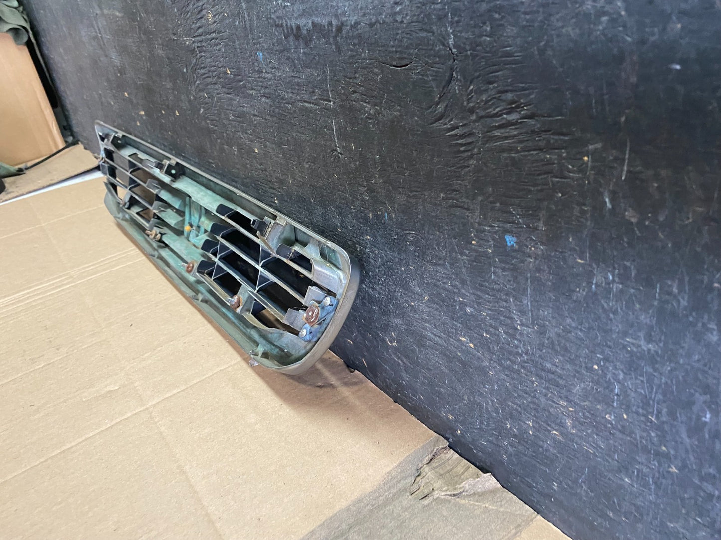 1995 to 1998 Honda Odyssey Front Grille Grill Q0469 PS6