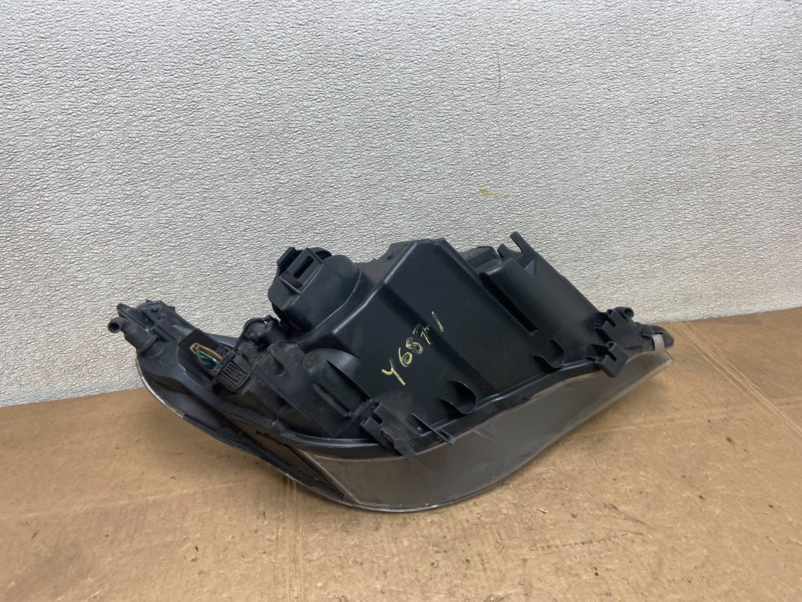 2008 to 2010 Bmw 5 Series 535I 550 Left Driver LH Headlight Halogen Oem Y6871 DW8