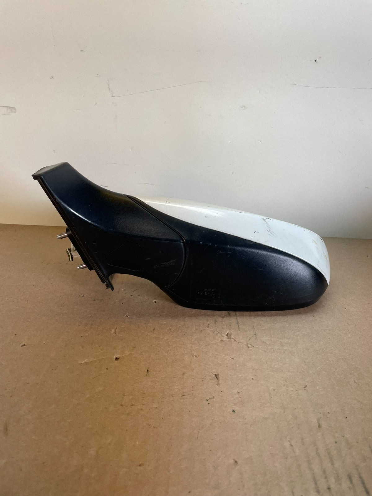 2011-2015 Hyundai Elantra Left Driver View Door Mirror AG2558 MS3