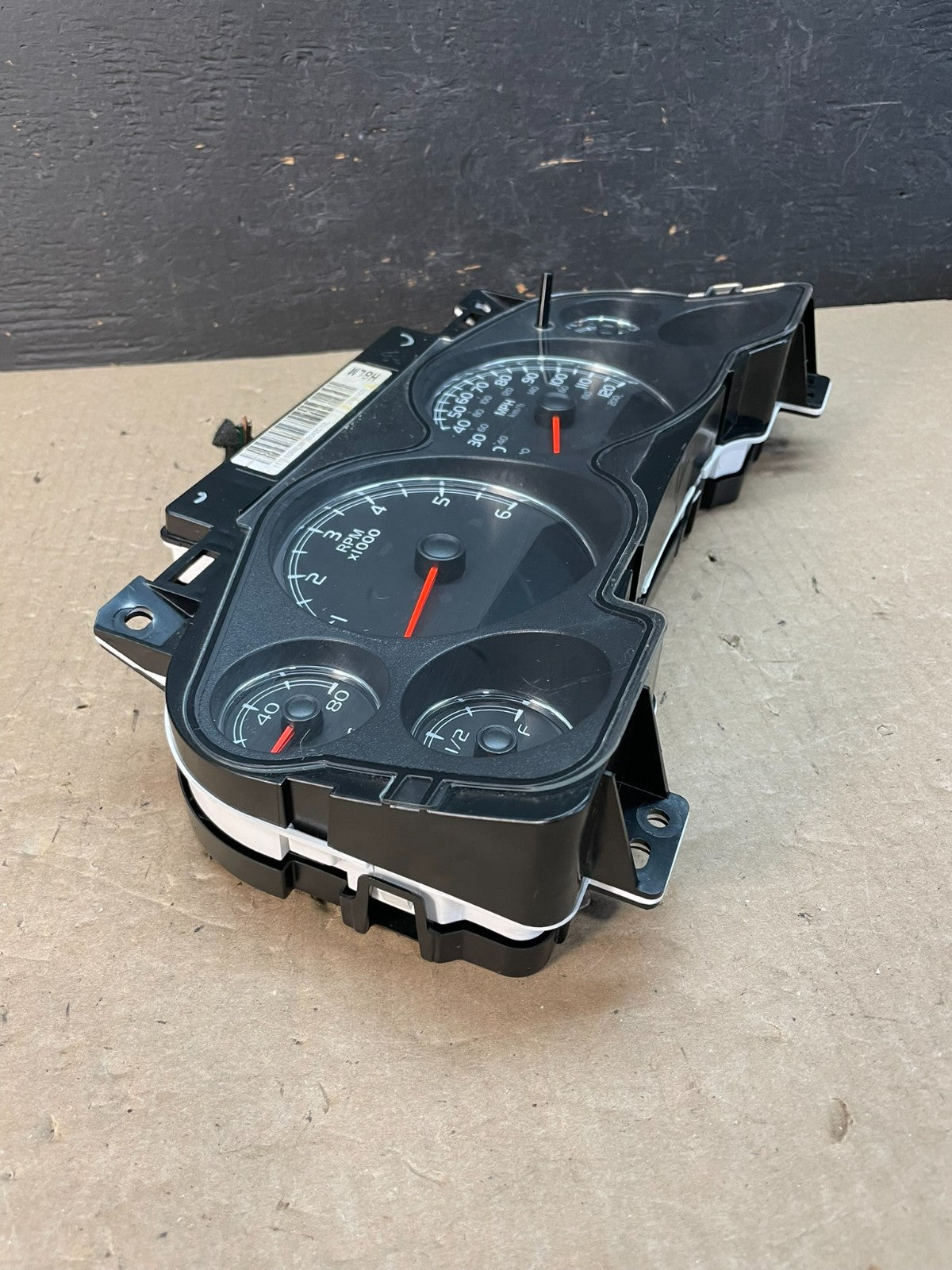 2007 2012 GMC Yukon Tahoe Sierra Speedometer Cluster Gauge ae3369 DG1
