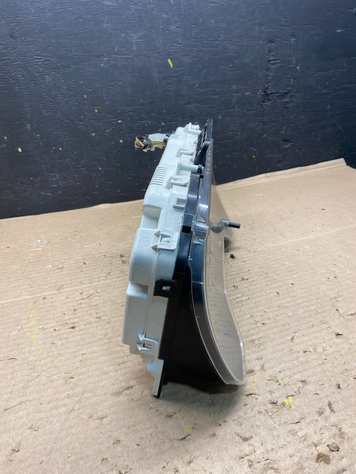 2011 to 2013 Ford E150 E250 E350 VAN Gauge Speedometer Cluster j9490 DG OEM2