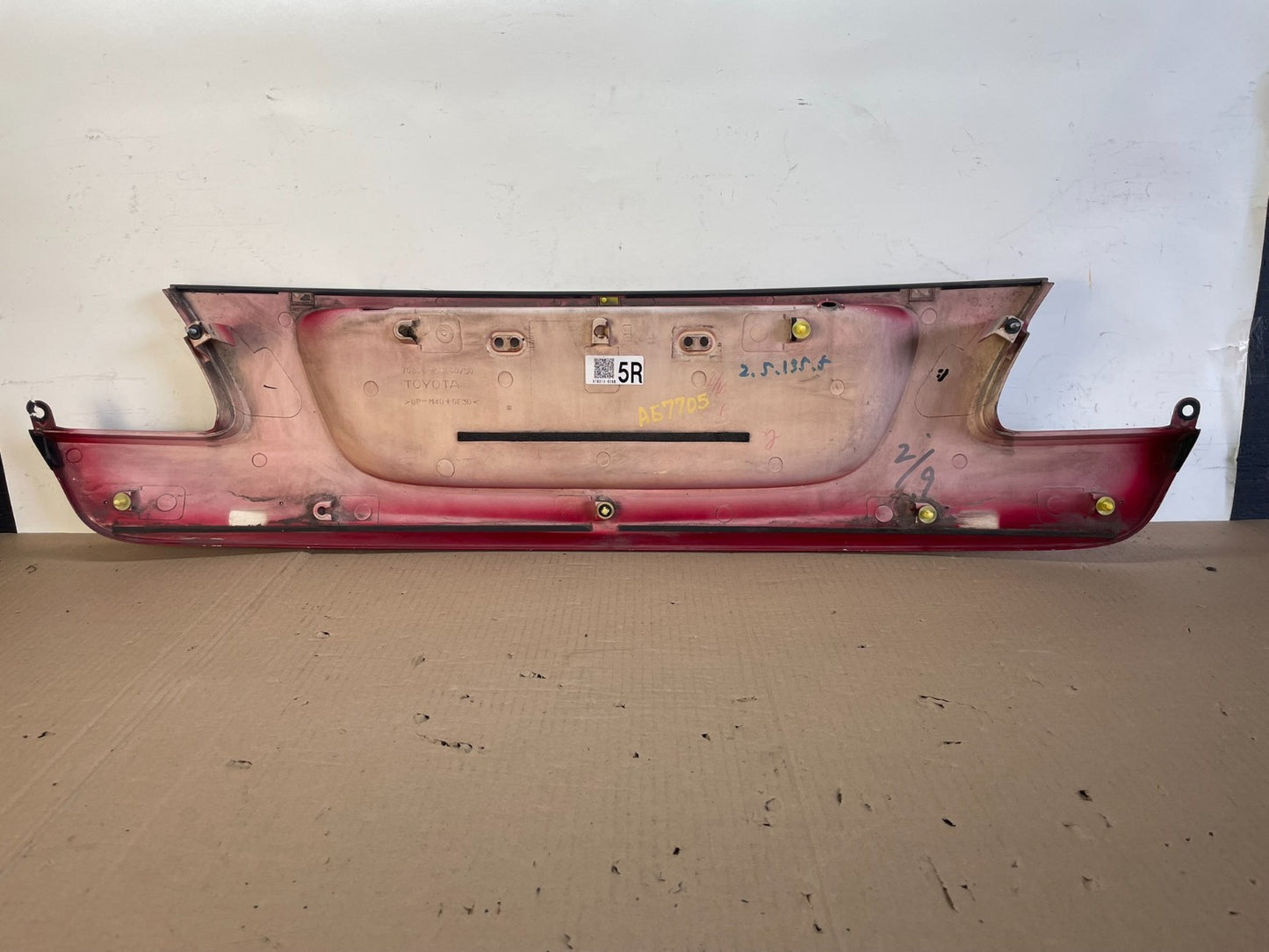 2007-2011 Lexus GS350 Trunk License Plate Trim Panel Cover 76801-30140 AG7705 DG5