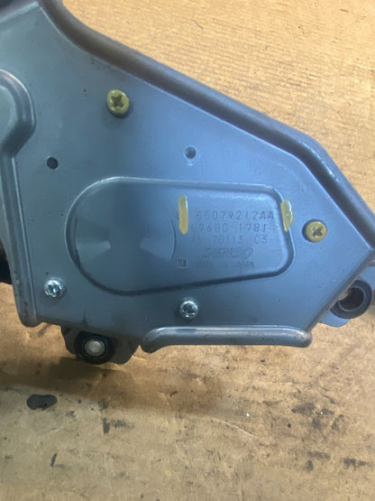 2014-2021 Dodge Durango  Tailgate Back Door Rear Wiper Motor Wiper aa0952 DG6