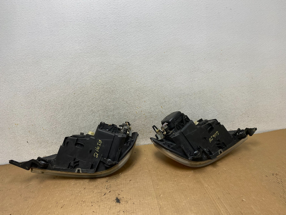 2002 - 2005 Mercedes ML ML350 ML500 Left+Right Side Halogen Headlights AI9115 DW11