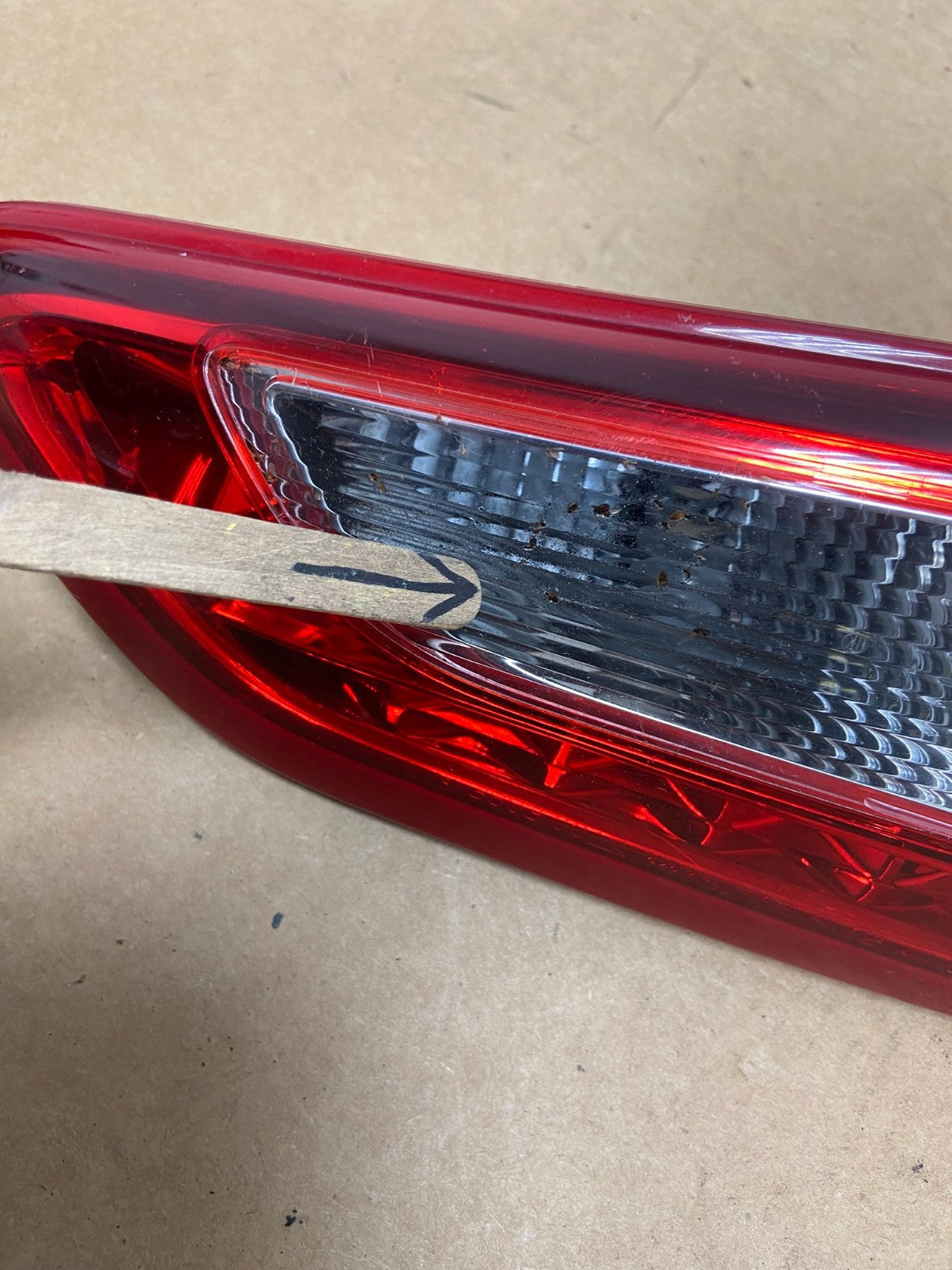 2013-2015 Infiniti JX35 QX60 Right Passenger LED Tail Light Inner AE2926 LK3