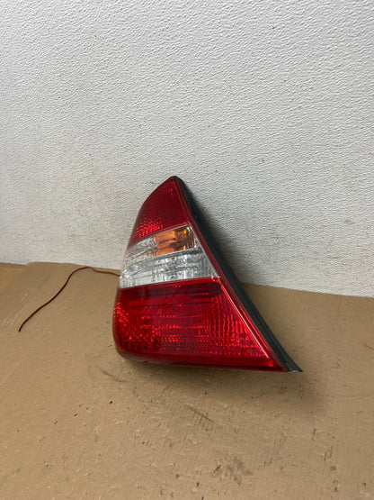 2002 2003 2004 Toyota Camry Left Driver LH Side Tail Light AD7704 LK1
