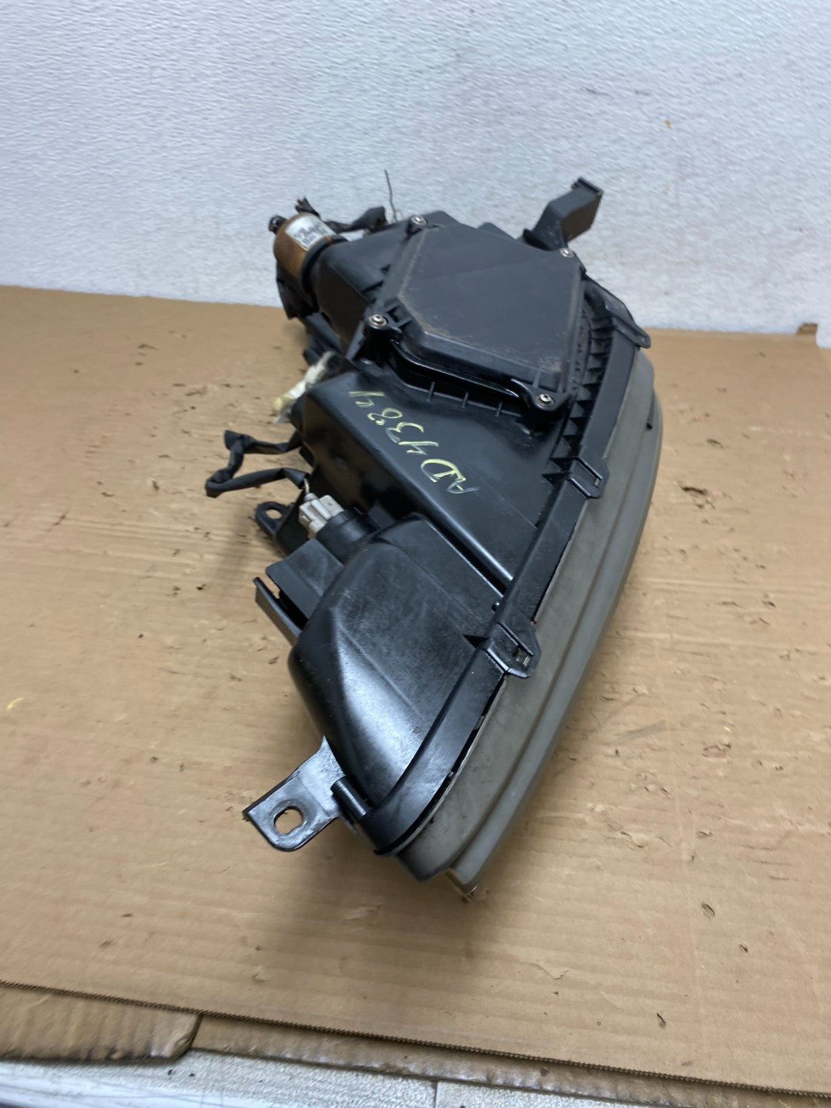 2002 - 2004 Lexus Es300 Es330 Right Passenger Headlight Hid Xenon AD4384 DW9
