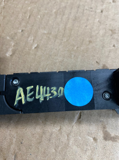 2013 - 2017 Buick Enclave Center Dash Hazard Waring Multi Switch ae4430 DG5