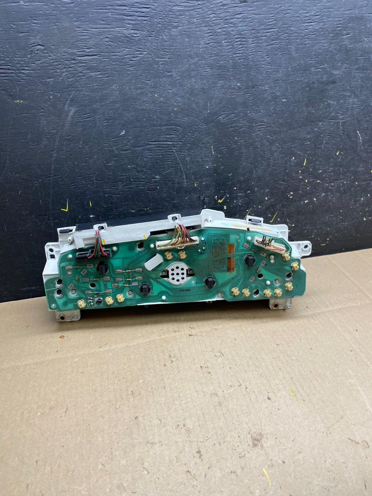2001 - 2002 Ford Econoline E250 E350 Van Speedometer Instrument Cluster t9313 DG3