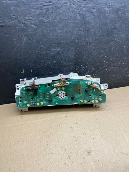 2001 - 2002 Ford Econoline E250 E350 Van Speedometer Instrument Cluster t9313 DG3