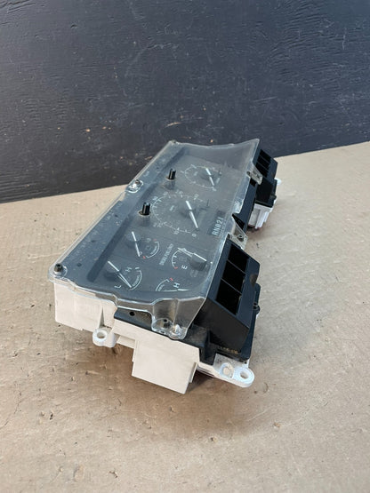 1992 to 1997 Ford F250 F350 Speedometer Cluster Gauge AE3398 DG1