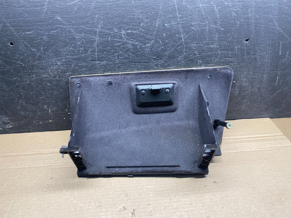 2007 to 2011 BMW E90 E91 335i 328i XI Glove Box AH7516 DG4