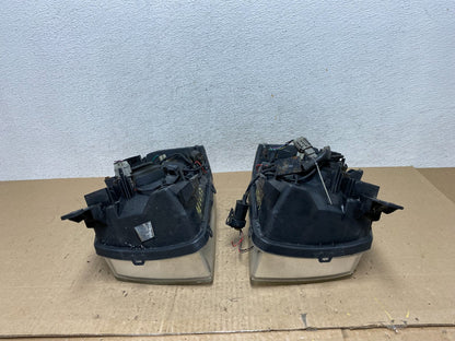2001 to 2004 Nissan Frontier Left+Right Halogen Headlights AE6473 DW8