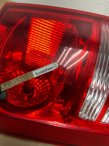2008-2010 Chrysler Town and Country Left Driver Tail Light Oem AC5590 LK3