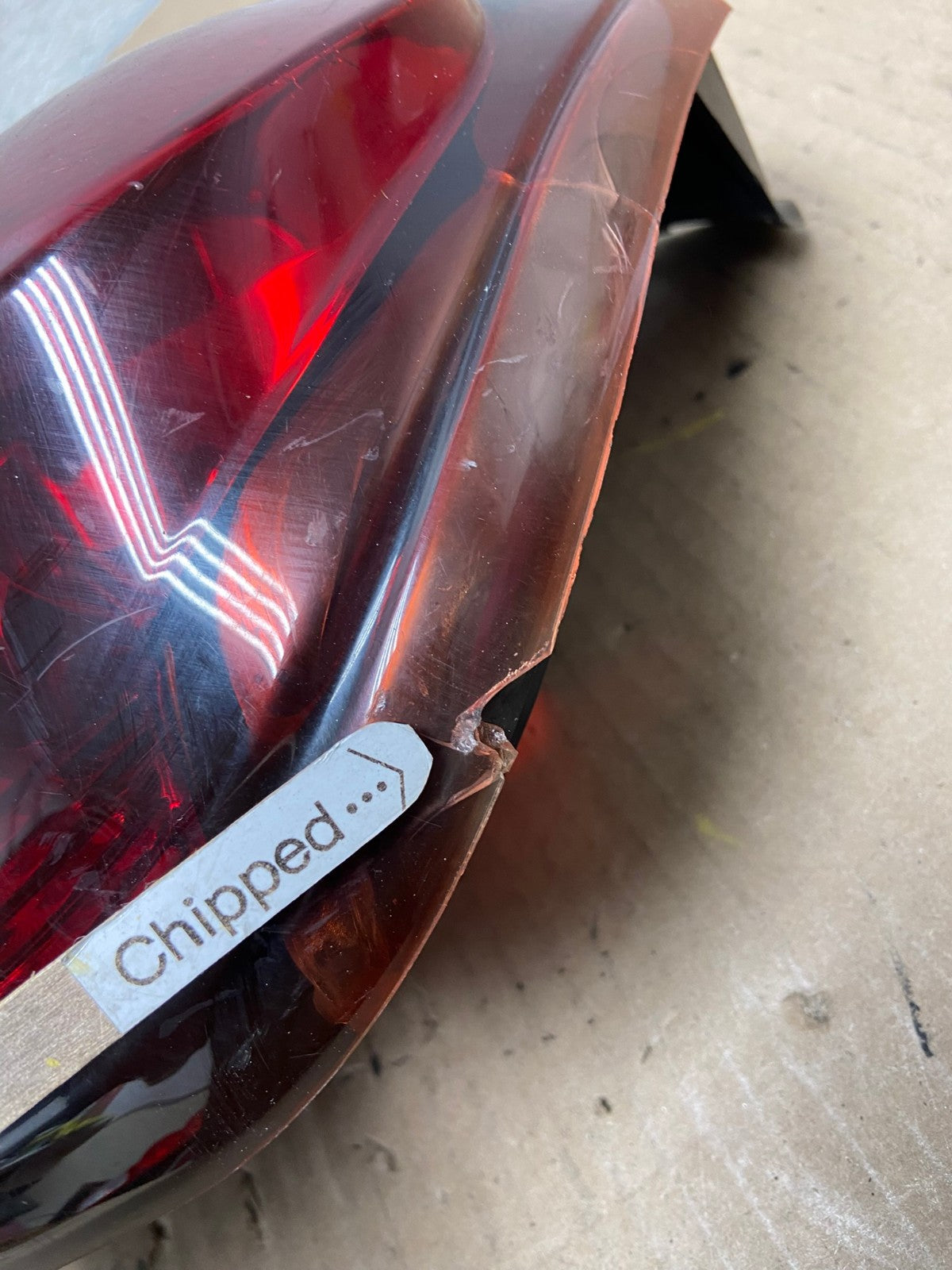 2002 to 2009 Chevrolet Trailblazer Right Passenger Rh Side Tail Light AG7988 LK6