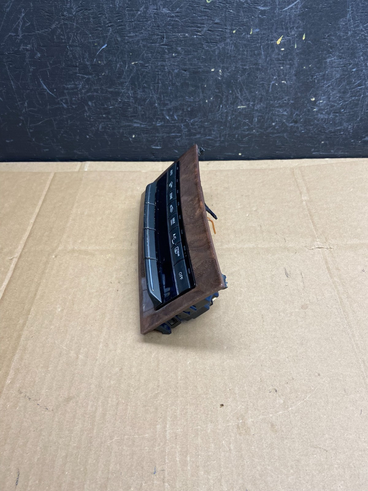 2010-2017 MERCEDES W212 E350 E500 A/C Climate Control Panel AD2078 DG2