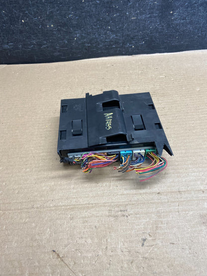 2013 - 2016 Chevrolet Impala Body Control BCM Module AH1455 DG4