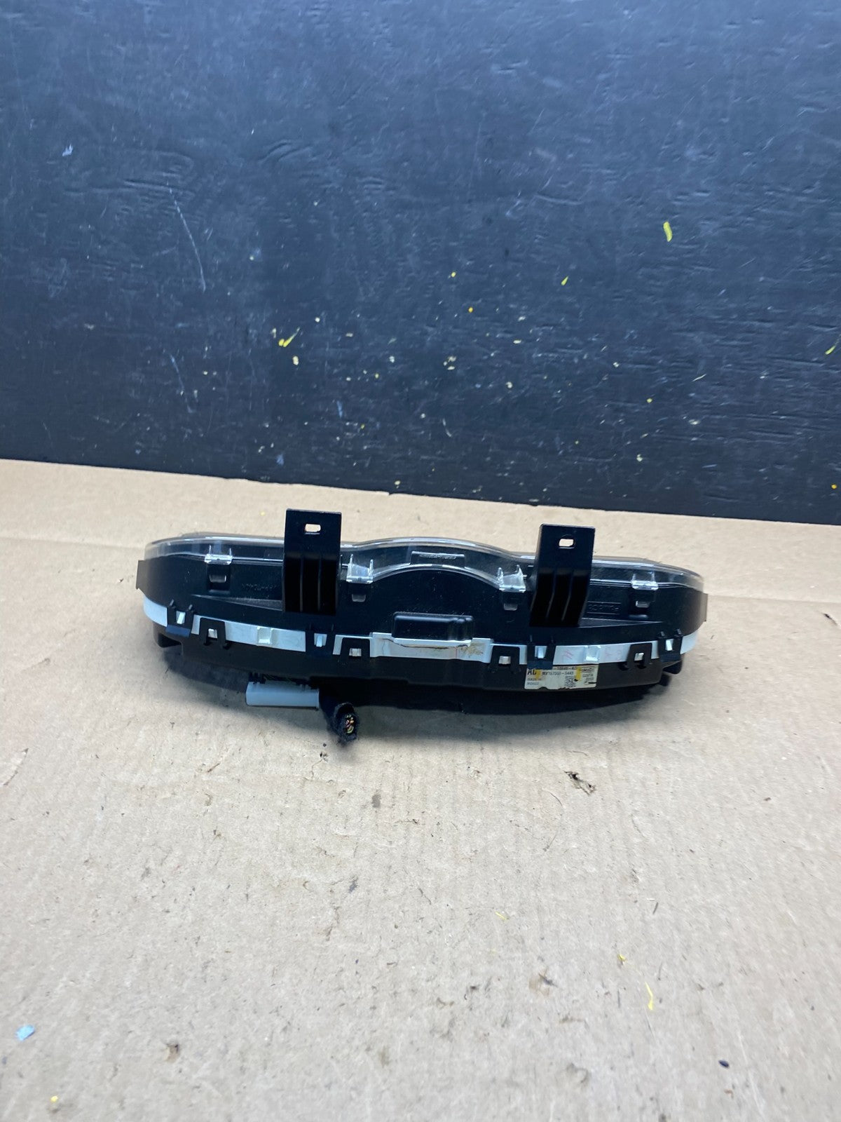 2011 2012 Ford Taurus Speedometer Cluster Gauges BG1T-10849-AD P5421 DG3