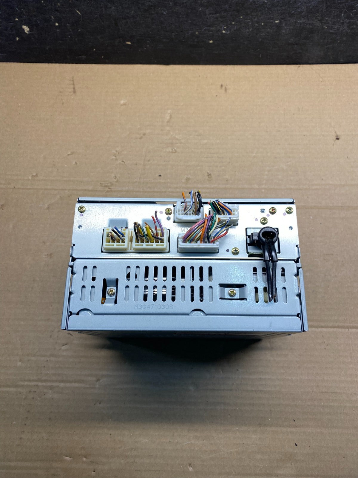 2004 2005 Nissan Armada QX56 Radio Stereo Audio CD Player Receiver ai7456 DG7