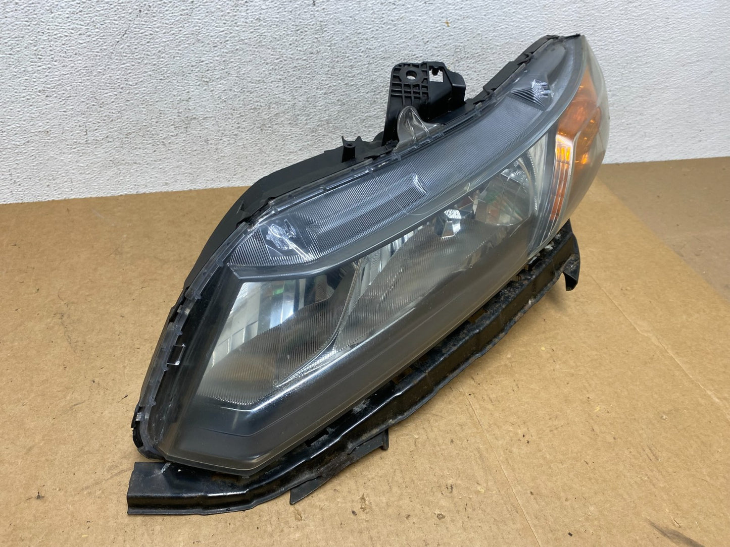 2012 Honda Civic Left Driver LH Headlight Halogen AE3270 DW2