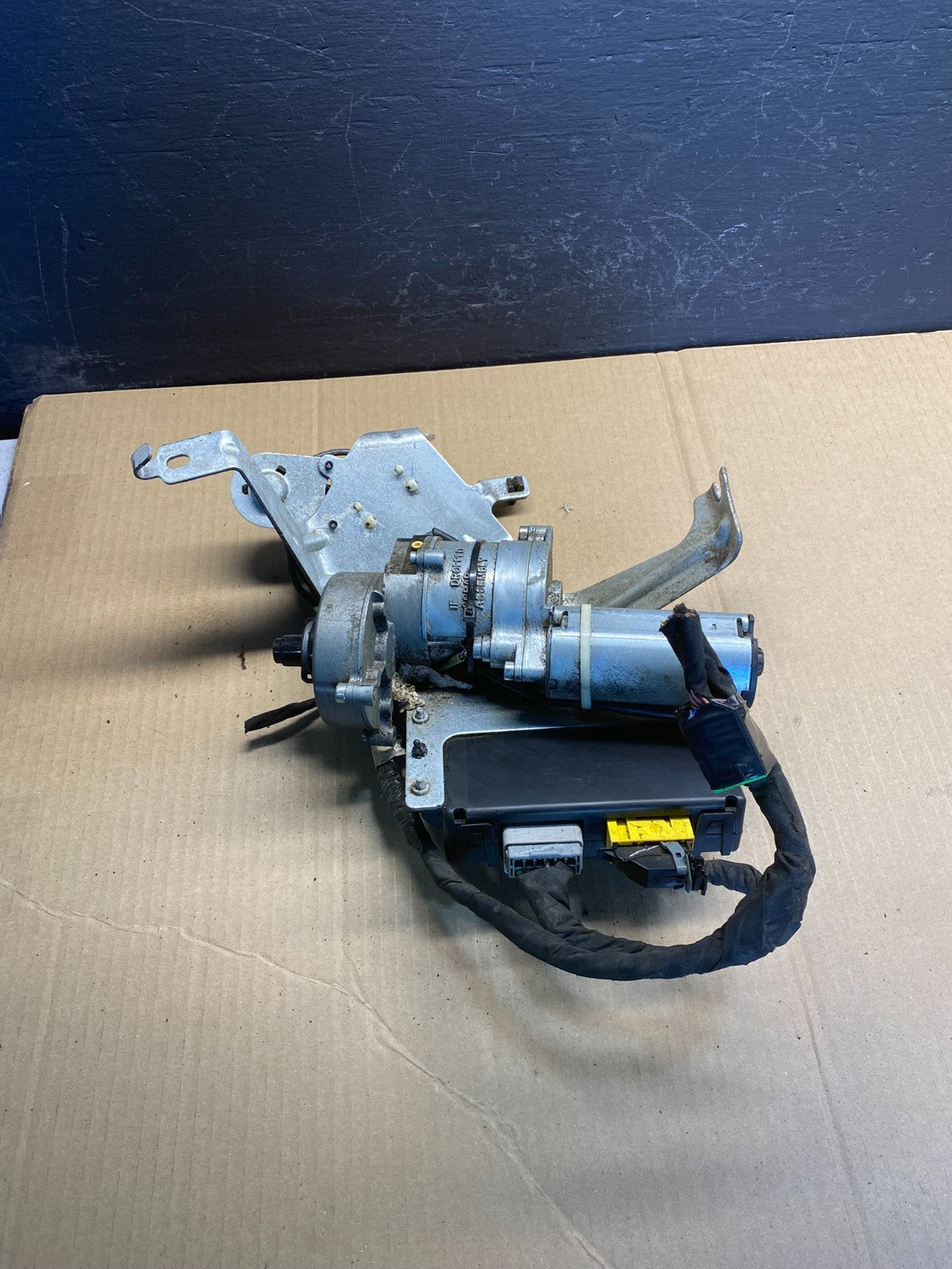 2009-2012 Ford Flex Power Lift Gate Hatch Control Module Motor AC0848 DG1