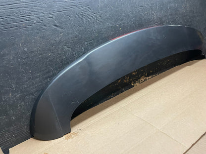 2015 to 2020 Kia Sedona Rear Trunk Spoiler Wing Oem Y9246 DG1